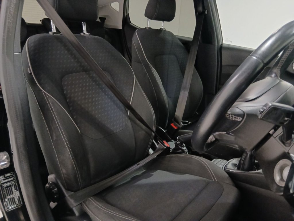 Used Ford Fiesta 2018 for sale - 77967033: Photo 12