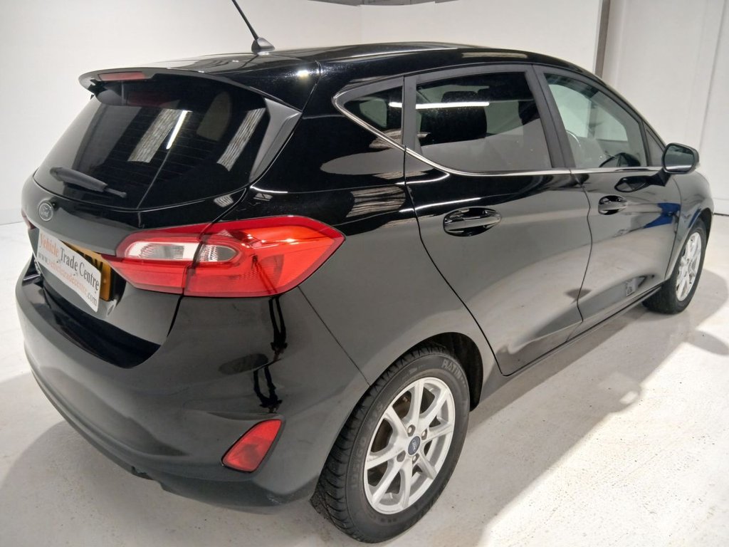 Used Ford Fiesta 2018 for sale - 77967033: Photo 6