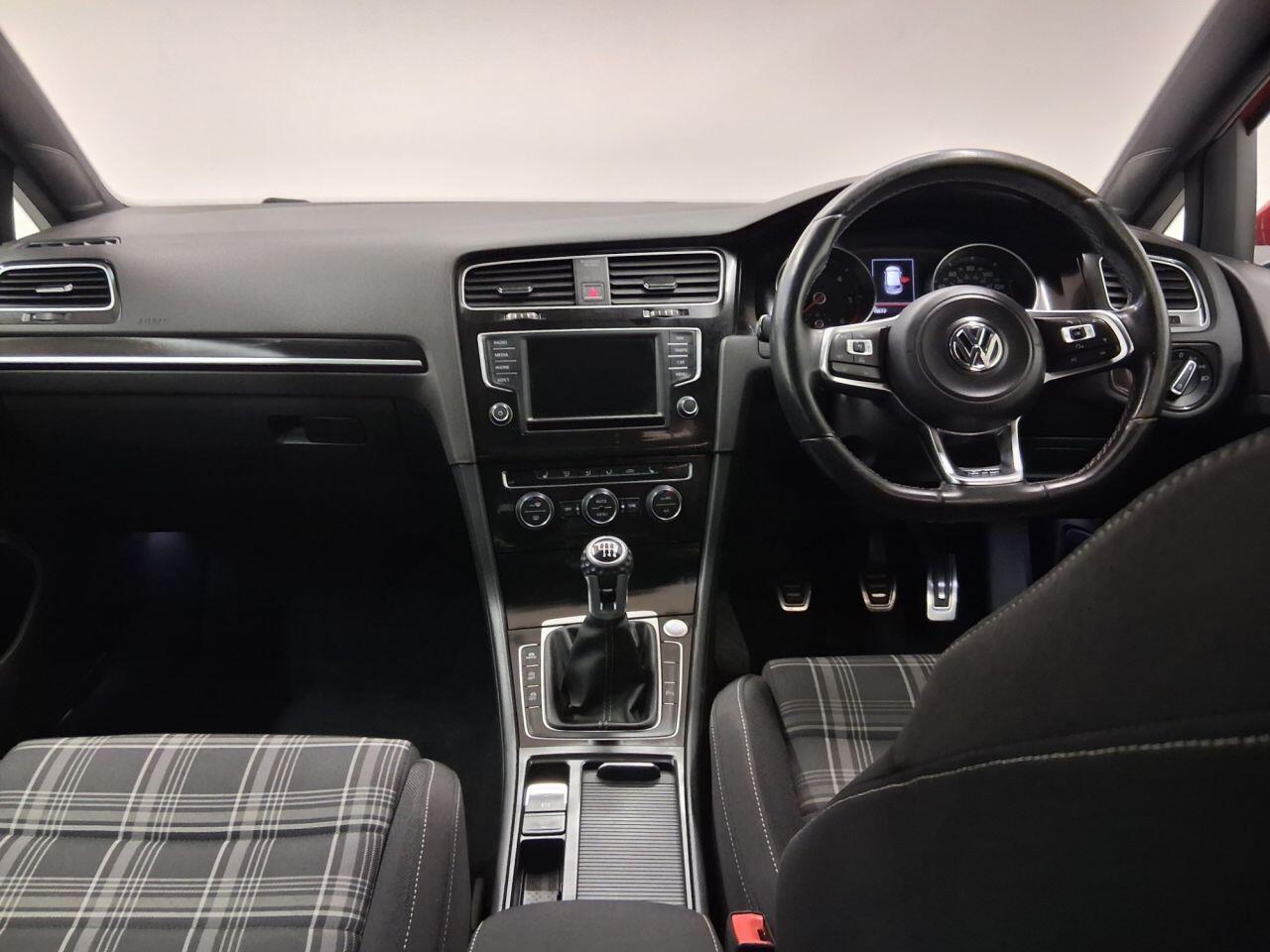 Used Volkswagen Golf 2016 for sale - 76689809: Photo 17