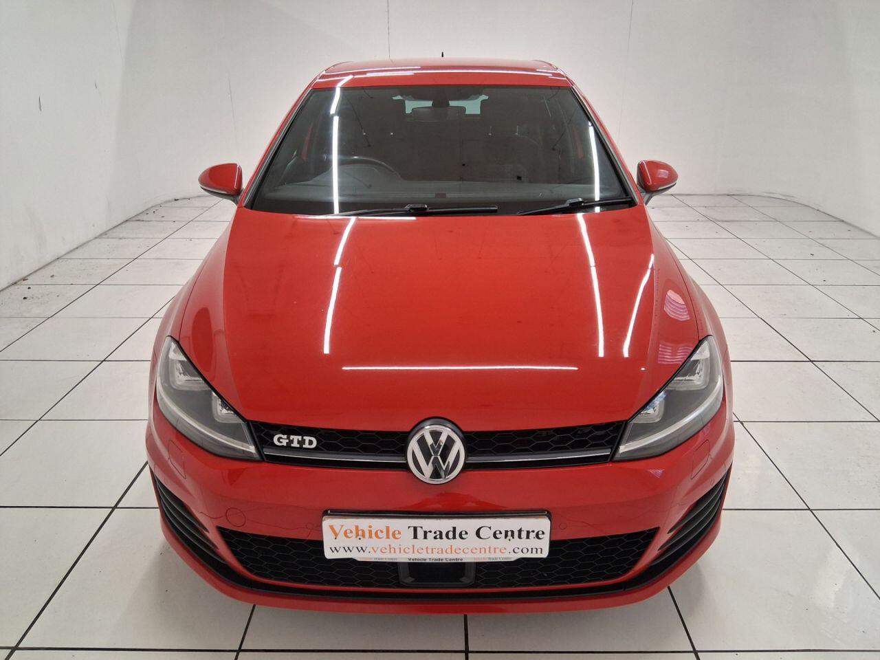 Used Volkswagen Golf 2016 for sale - 76689809: Photo 2
