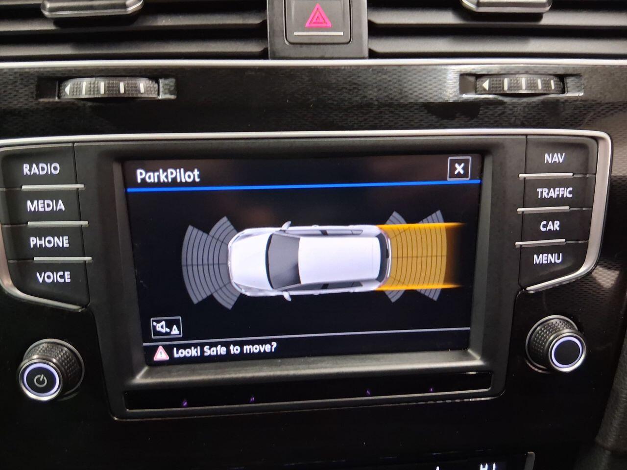 Used Volkswagen Golf 2016 for sale - 76689809: Photo 3