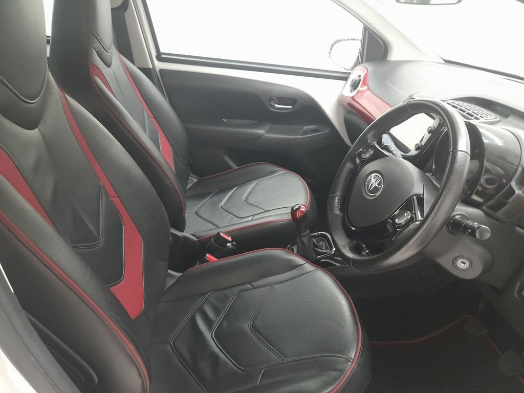 Used Toyota AYGO 2017 for sale - 77655068: Photo 12