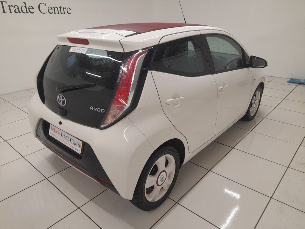 Used Toyota AYGO 2017 for sale - 77655068: Photo 8