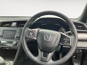 Used Honda Civic 2018 for sale - 78181388: Photo
