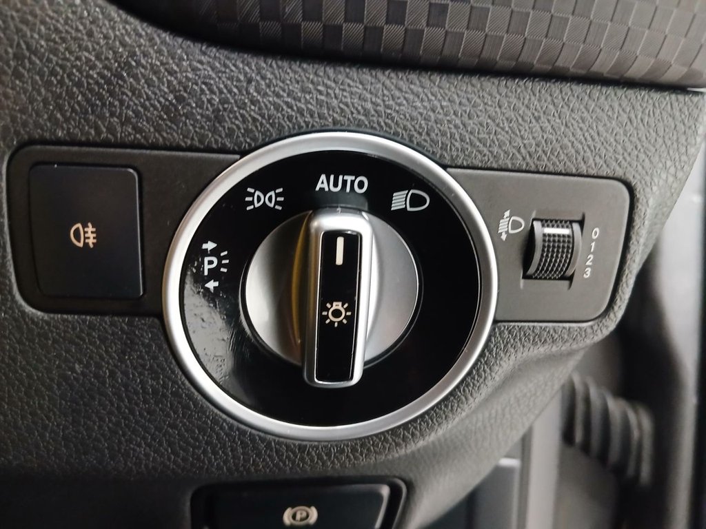 Used Mercedes-Benz A-Class 2016 for sale - 77422066: Photo 20