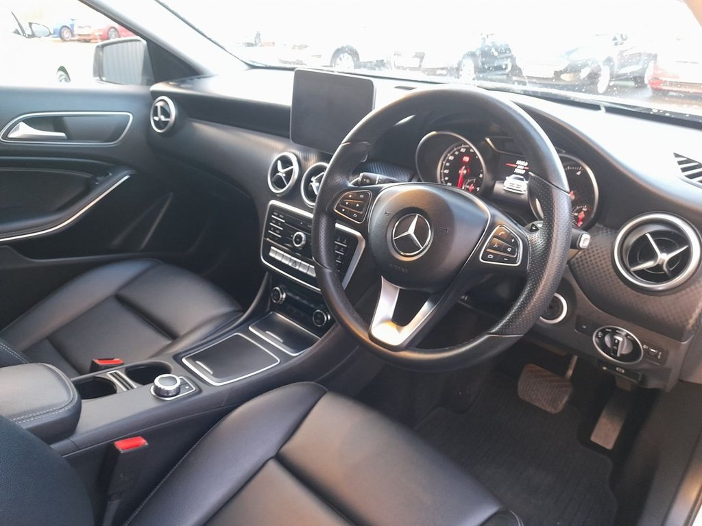 Used Mercedes-Benz A-Class 2016 for sale - 77422066: Photo 9