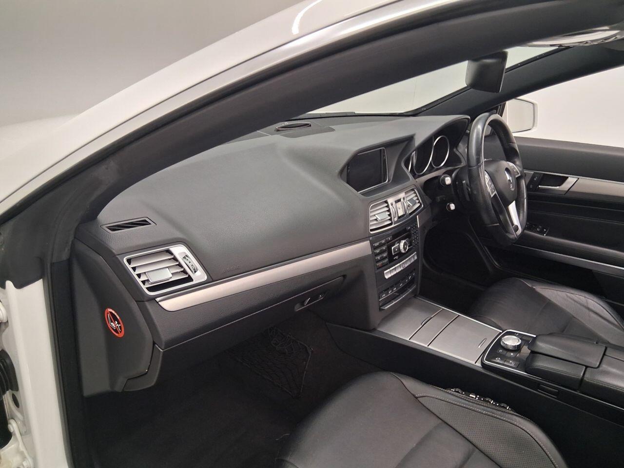 Used Mercedes-Benz E Class 2013 for sale - 76137961: Photo 15