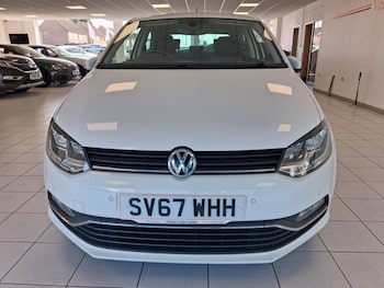 Used Volkswagen Polo 2017 for sale - 79104040: Photo