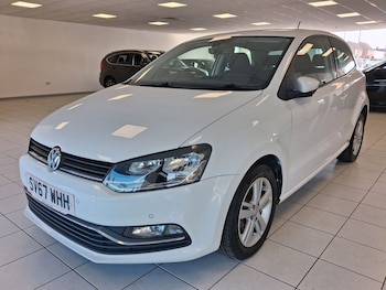 Used Volkswagen Polo 2017 for sale - 79104040: Photo