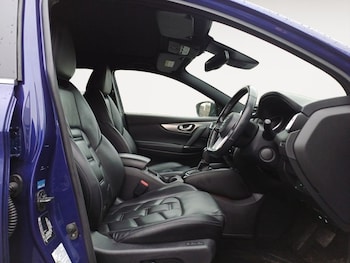 Used Nissan Qashqai 2018 for sale - 77936232: Photo