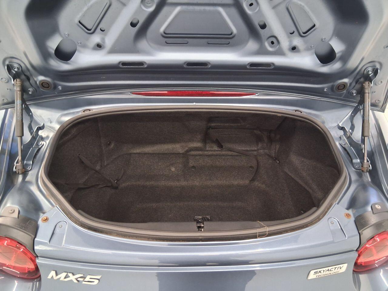 Used Mazda MX-5 2017 for sale - 76136849: Photo 10