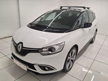 Used Renault Grand Scenic 2019 for sale - 77608759: Photo