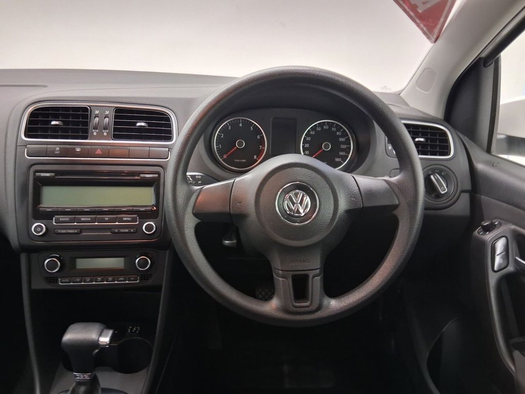 Used Volkswagen Polo 2010 for sale - 77227197: Photo 10