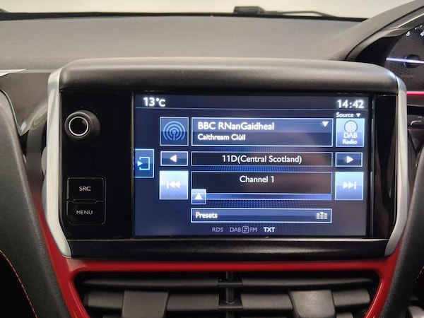 Used Peugeot 208 2015 for sale - 76260569: Photo 17
