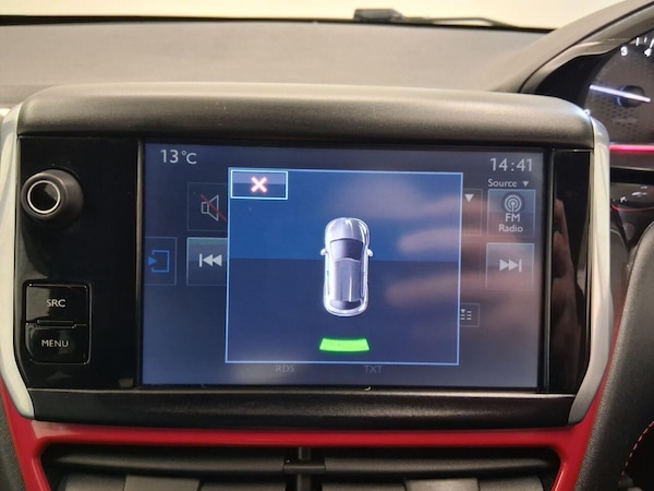 Used Peugeot 208 2015 for sale - 76260569: Photo 18