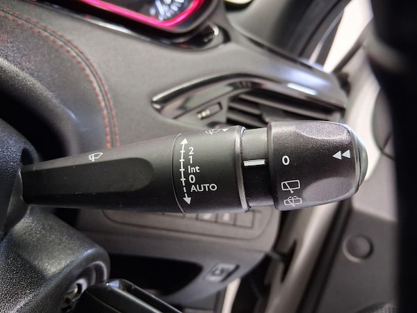 Used Peugeot 208 2015 for sale - 76260569: Photo 22