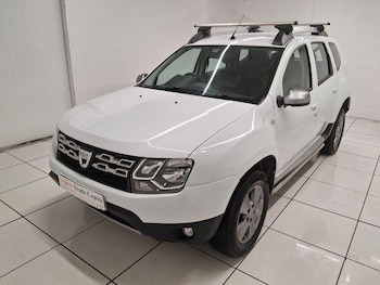 Used Dacia Duster 2016 for sale - 76612680: Photo