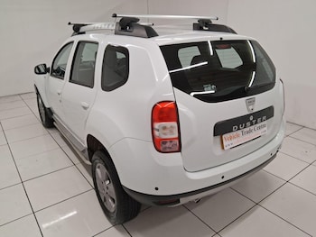 Used Dacia Duster 2016 for sale - 76612680: Photo