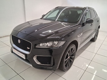 Used Jaguar F-Pace 2016 for sale - 77005332: Photo