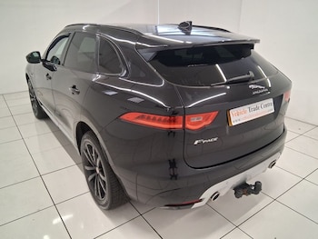 Used Jaguar F-Pace 2016 for sale - 77005332: Photo
