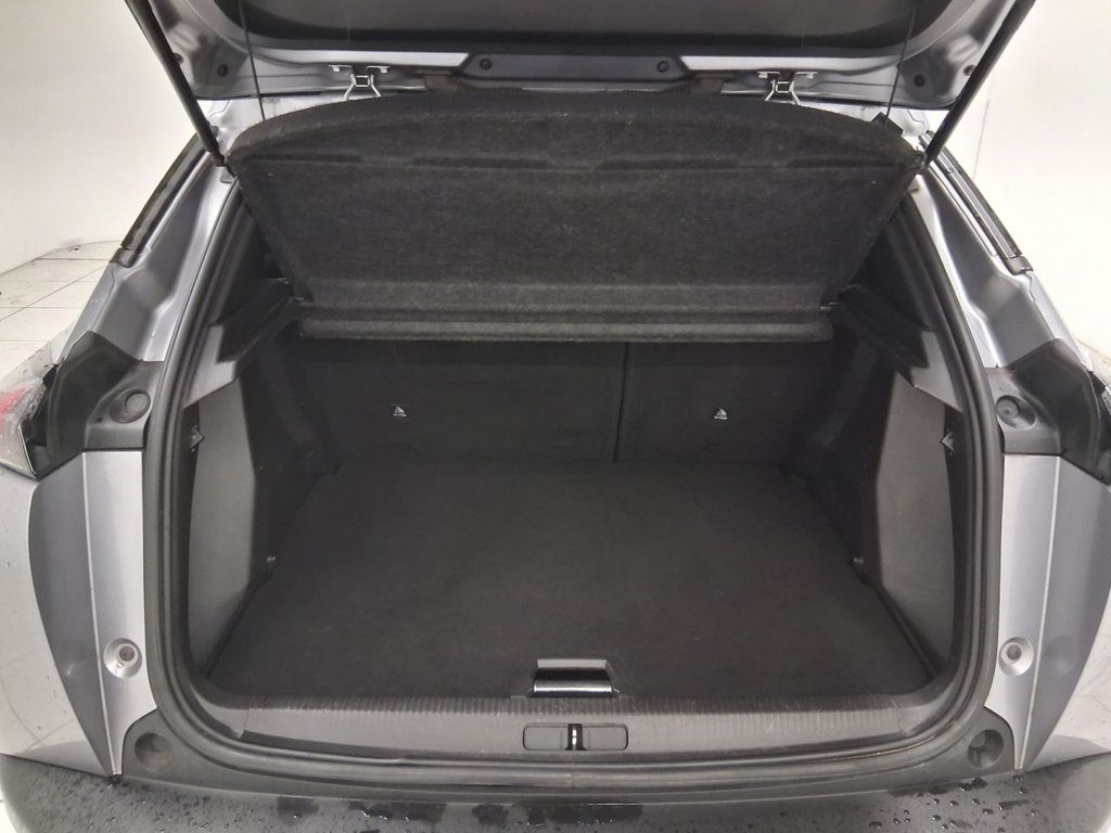 Used Peugeot 2008 2021 for sale - 77005378: Photo 8