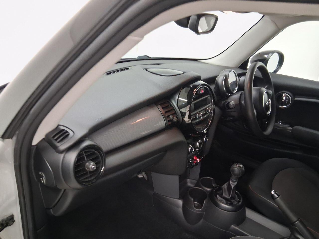 Used MINI Hatch 2015 for sale - 76371520: Photo 13