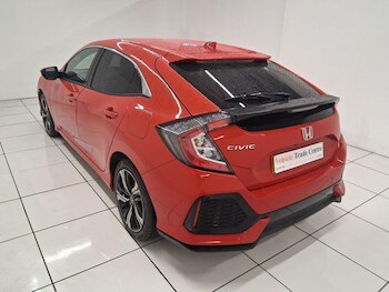 Used Honda Civic 2017 for sale - 76457322: Photo