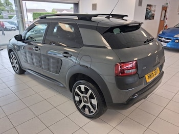 Used Citroen C4 Cactus 2015 for sale - 79210064: Photo