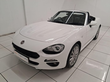 Used Fiat 124 Spider 2017 for sale - 76927022: Photo