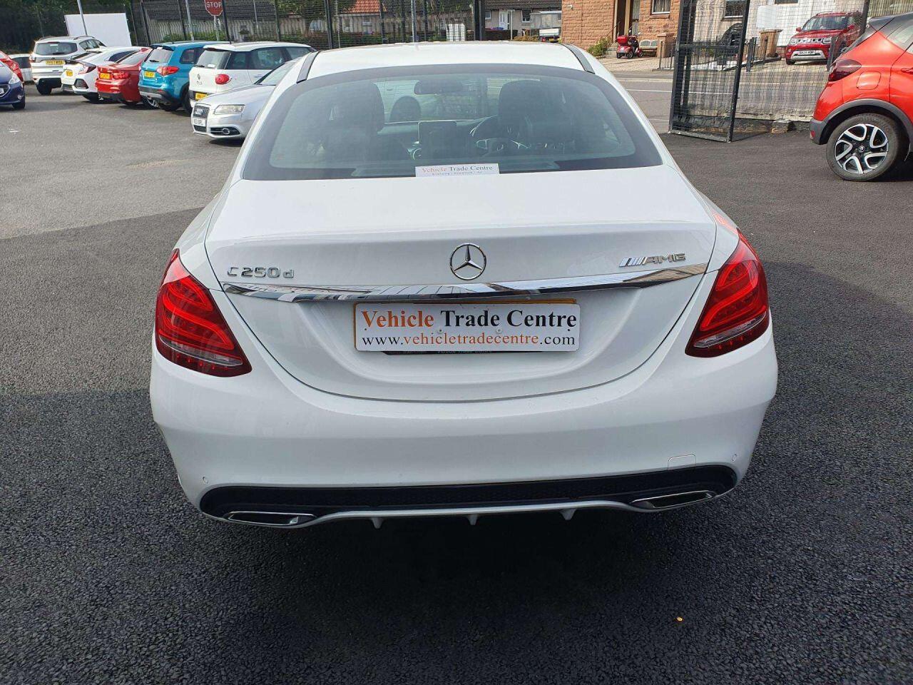 Used Mercedes-Benz C Class 2017 for sale - 76612996: Photo 5