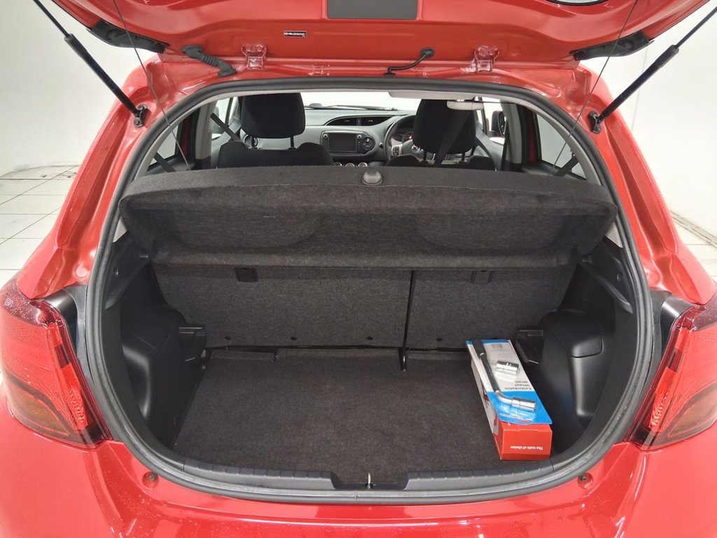 Used Toyota Yaris 2016 for sale - 77005345: Photo 16