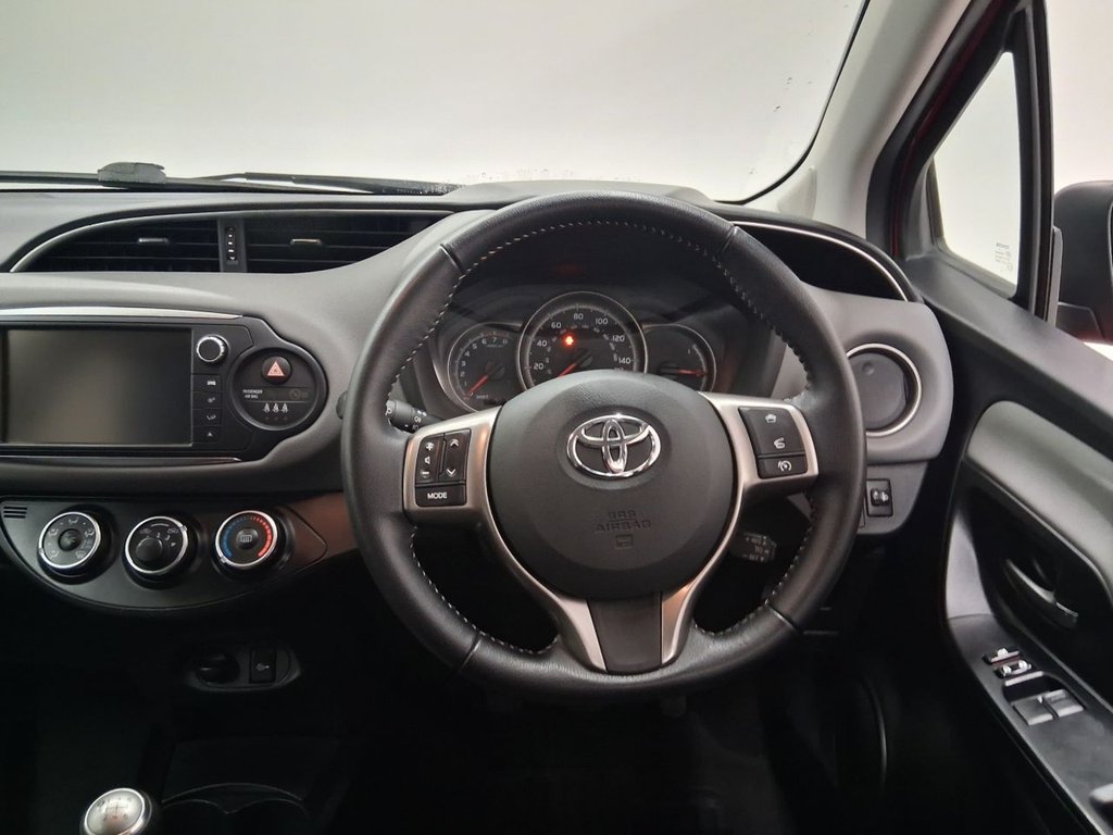 Used Toyota Yaris 2016 for sale - 77005345: Photo 9
