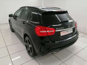 Used Mercedes-Benz GLA 2015 for sale - 75030560: Photo