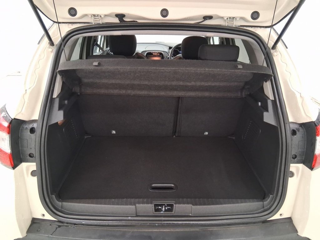 Used Renault Captur 2016 for sale - 77005382: Photo 8