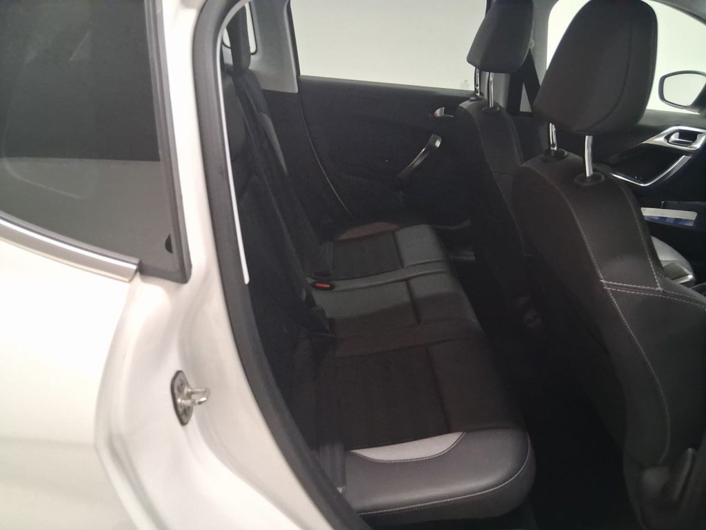 Used Peugeot 2008 2017 for sale - 77005335: Photo 12