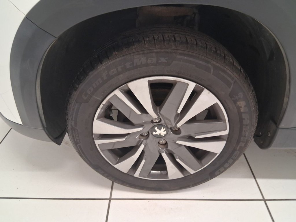 Used Peugeot 2008 2017 for sale - 77005335: Photo 7