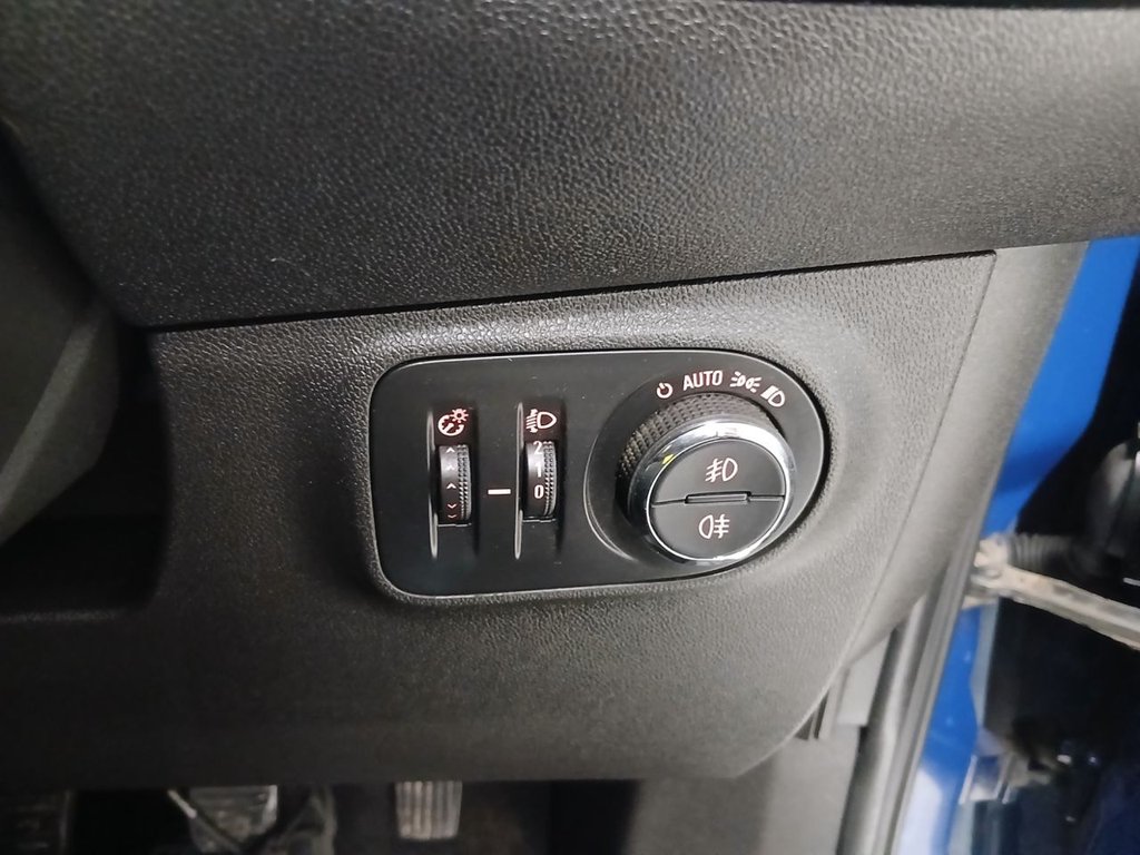 Used Vauxhall Corsa 2018 for sale - 77436865: Photo 12