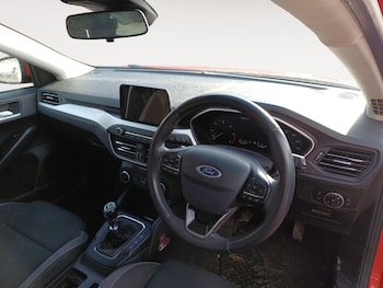 Used Ford Focus 2018 for sale - 78557604: Photo