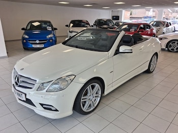 Used Mercedes-Benz E Class 2011 for sale - 79438485: Photo
