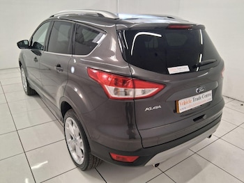 Used Ford Kuga 2015 for sale - 76137150: Photo