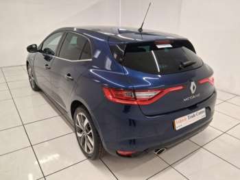 Used Renault Megane 2017 for sale - 74908196: Photo