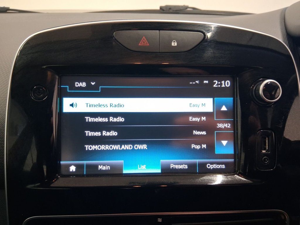 Used Renault Clio 2017 for sale - 77005370: Photo 17