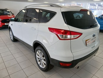 Used Ford Kuga 2016 for sale - 77904760: Photo
