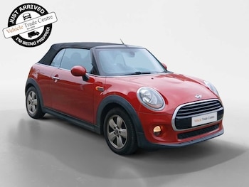 Used MINI Convertible 2017 for sale - 79210079: Photo