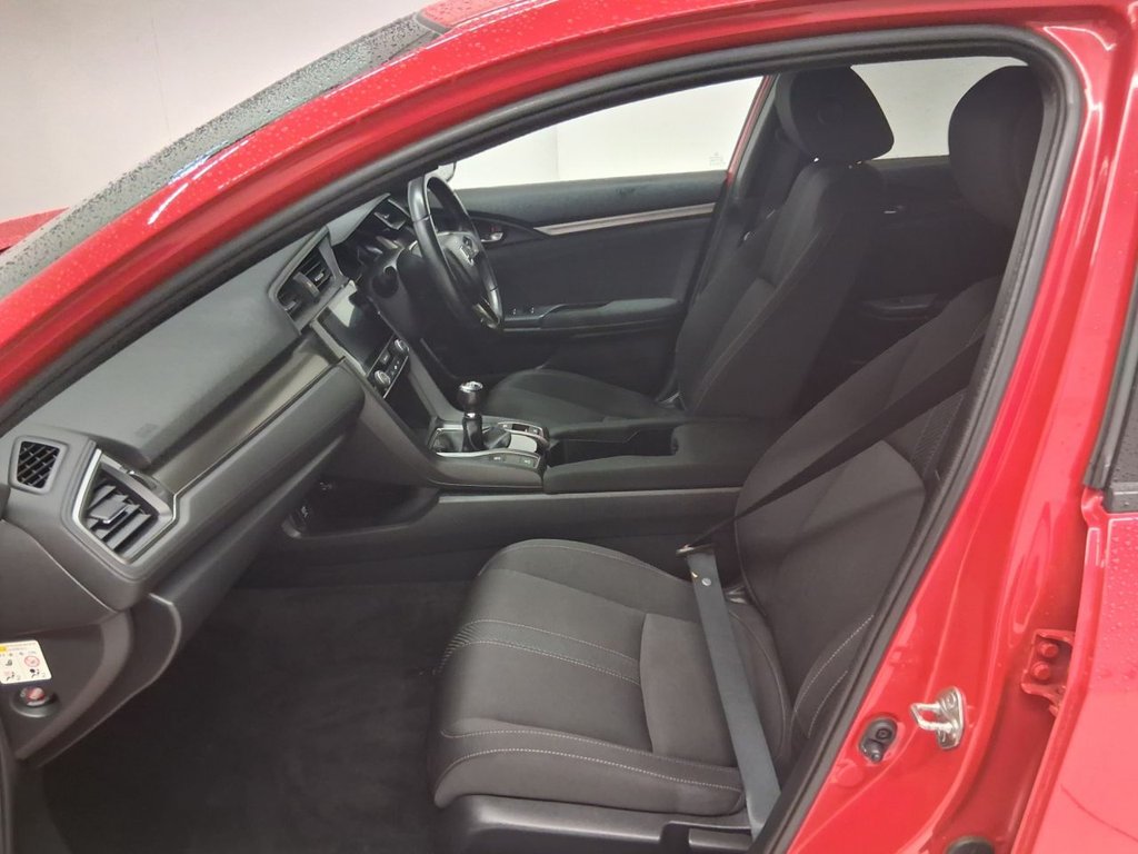 Used Honda Civic 2017 for sale - 77005369: Photo 14