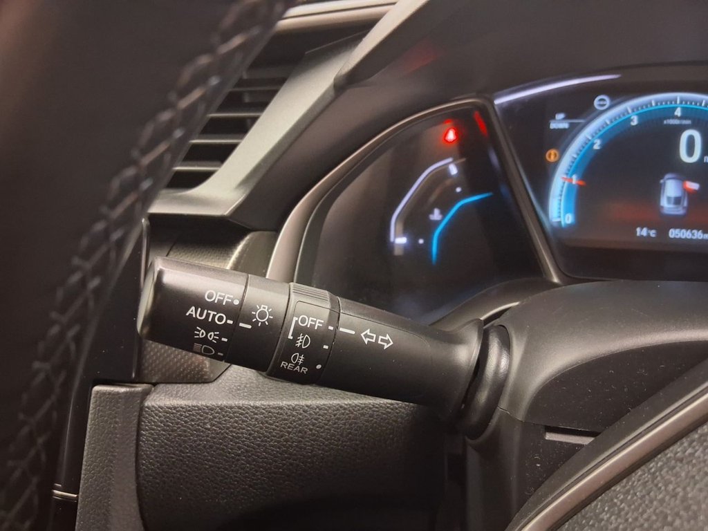 Used Honda Civic 2017 for sale - 77005369: Photo 22