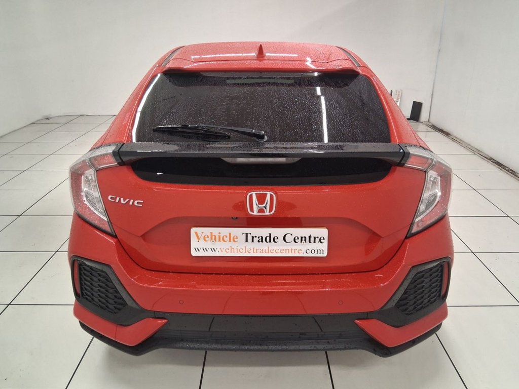 Used Honda Civic 2017 for sale - 77005369: Photo 5