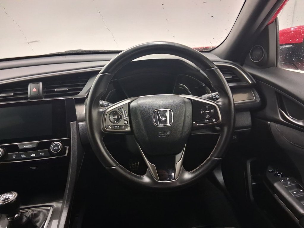 Used Honda Civic 2017 for sale - 77005369: Photo 9