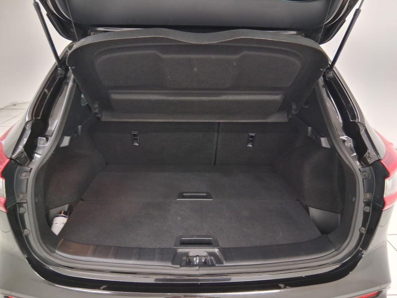 Used Nissan Qashqai 2018 for sale - 76137099: Photo 8