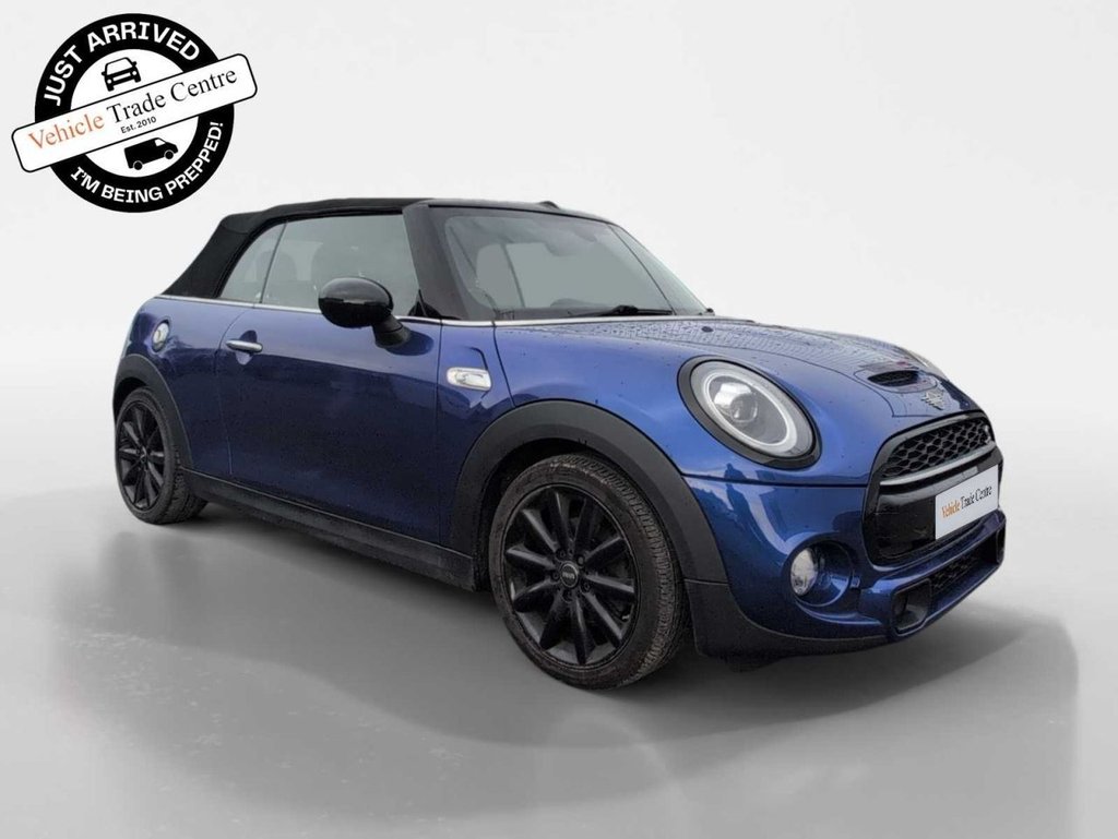 Used MINI Convertible 2018 for sale - 78068300: Photo 1
